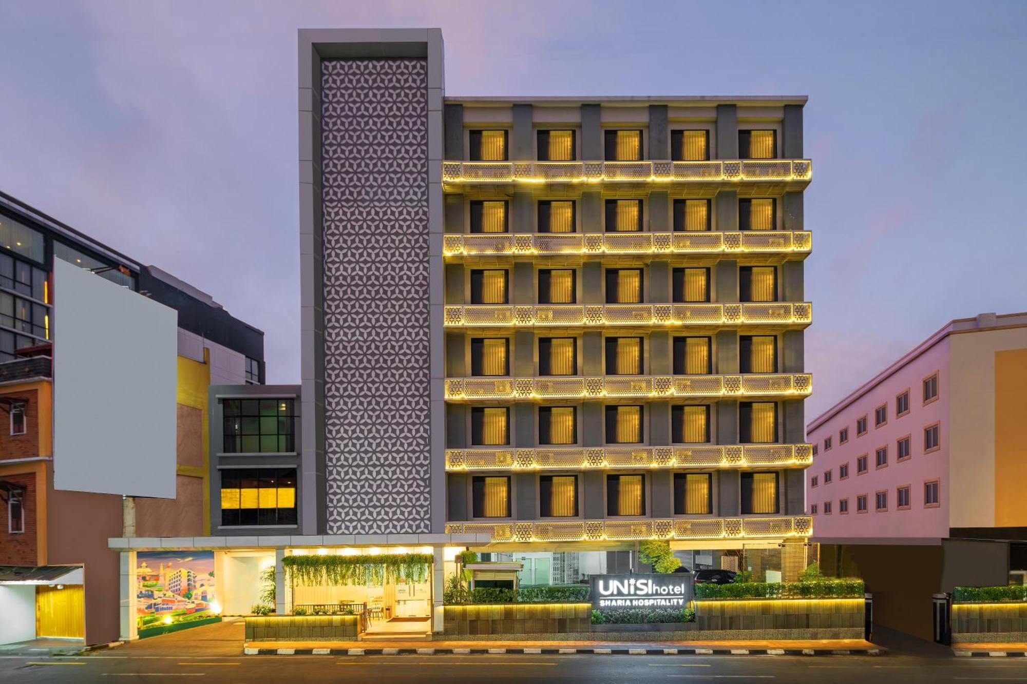 Hotel Unisi Malioboro - Jogja Syariah 3*